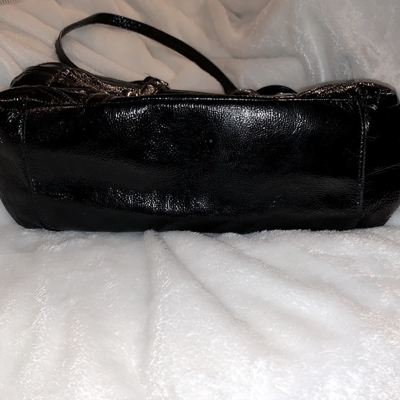 Coach leather shoulder tote - Picture 9 of 16